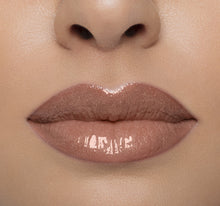 Load image into Gallery viewer, LIP GLOSS - FAMOUS