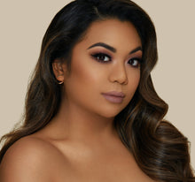 Load image into Gallery viewer, FLUIDITY FULL-COVERAGE FOUNDATION - F3.60
